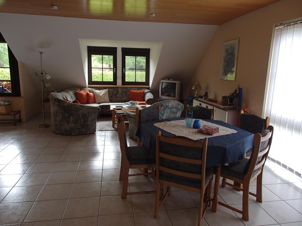 Meisenthal Nähe Nürburgring Apartamento *