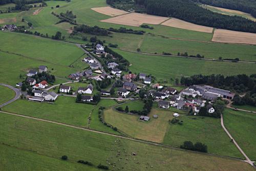 Meisenthal Nähe Nürburgring Kelberg